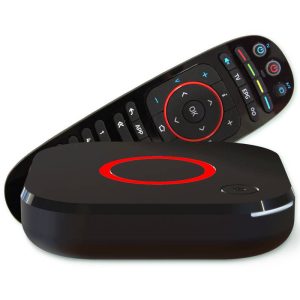 Mag 424 — Close-up van een ontvanger met rode ring en een afstandsbediening erachter.