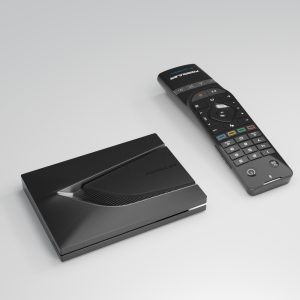 Formuler Z12 Ultra SE met Bluetooth-afstandsbediening in perspectief